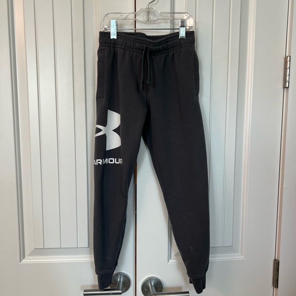 Boys Grey Under Armour jogger